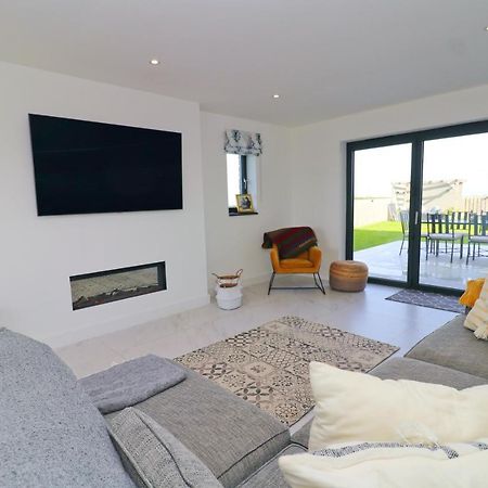 Stunning Home, Sea Views, Walk To Beach Saint Ervan Exterior photo