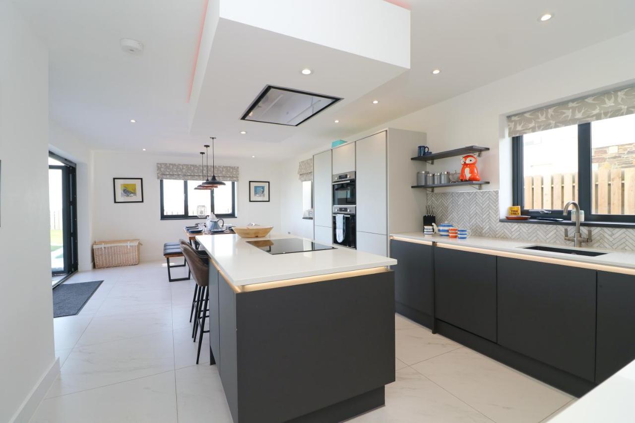 Stunning Home, Sea Views, Walk To Beach Saint Ervan Exterior photo